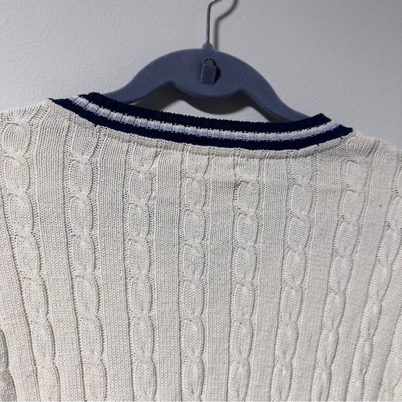 Vintage Tommy Hilfiger Off-White Cable Knit V-Neck Sweater Women’s Size Large - Picture 9 of 14